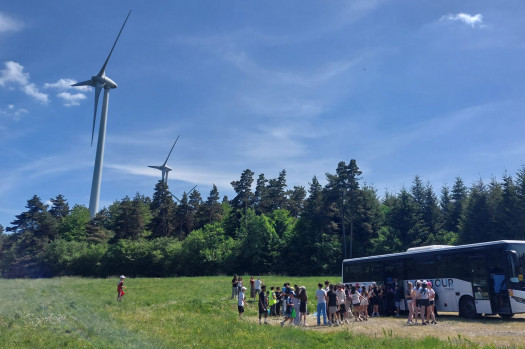 Les élèves de 5e au cœur des énergies renouvelables à Saint-Jean-Lachalm